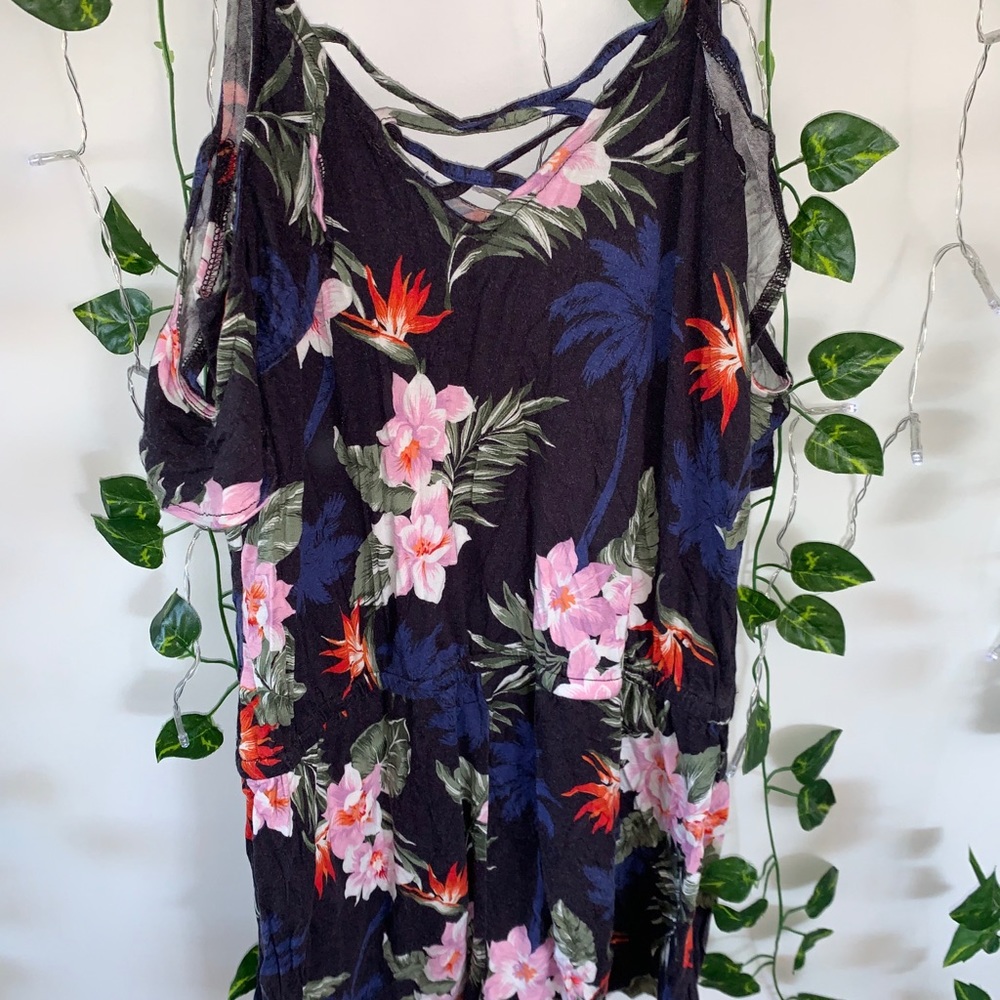 Romper - Picture 2 of 2